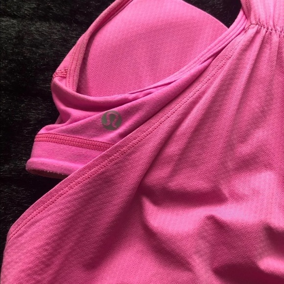 Lululemon No Limit Tank Size 6 - Picture 4 of 5